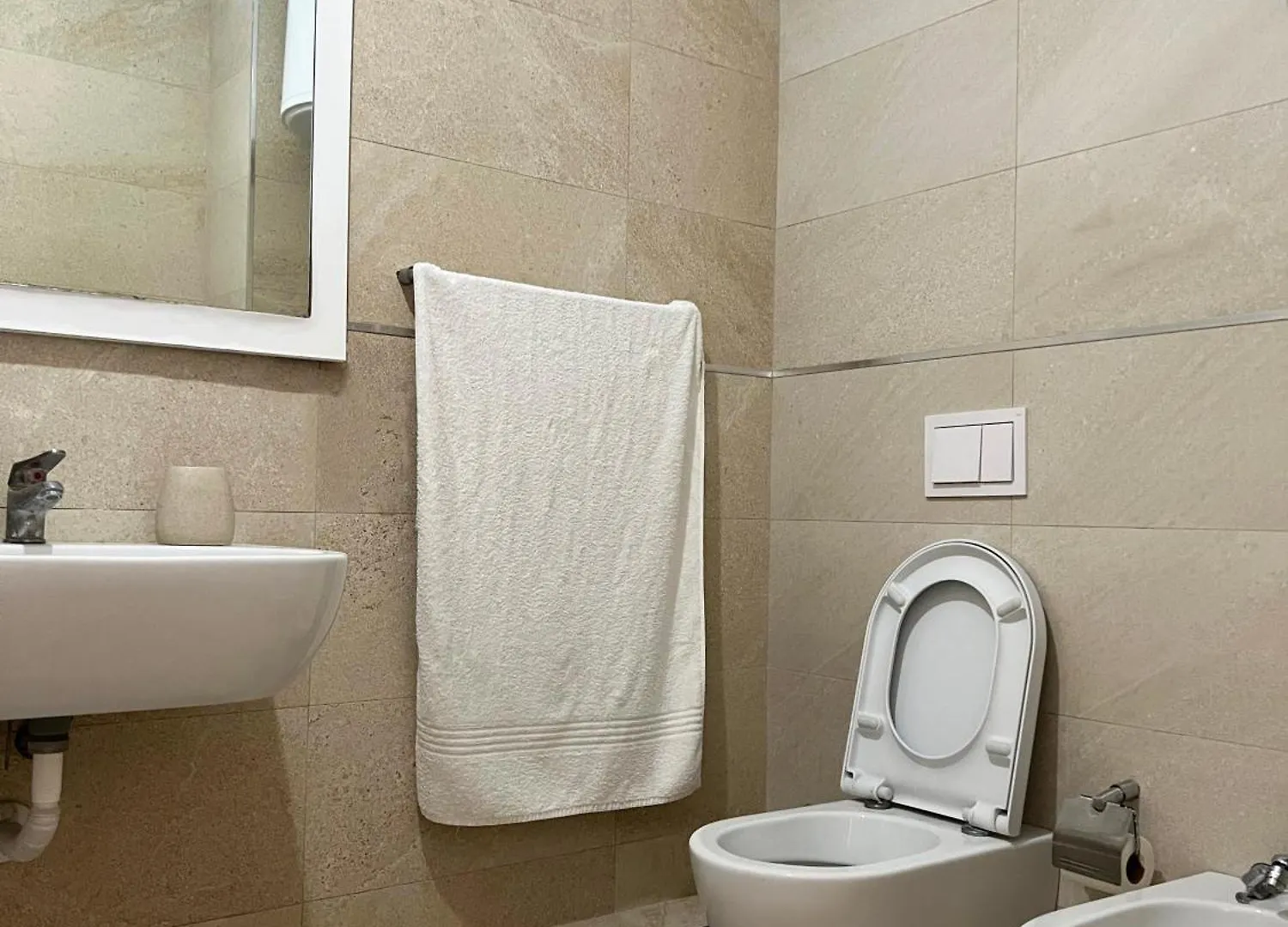 B2 Apartment Tirana