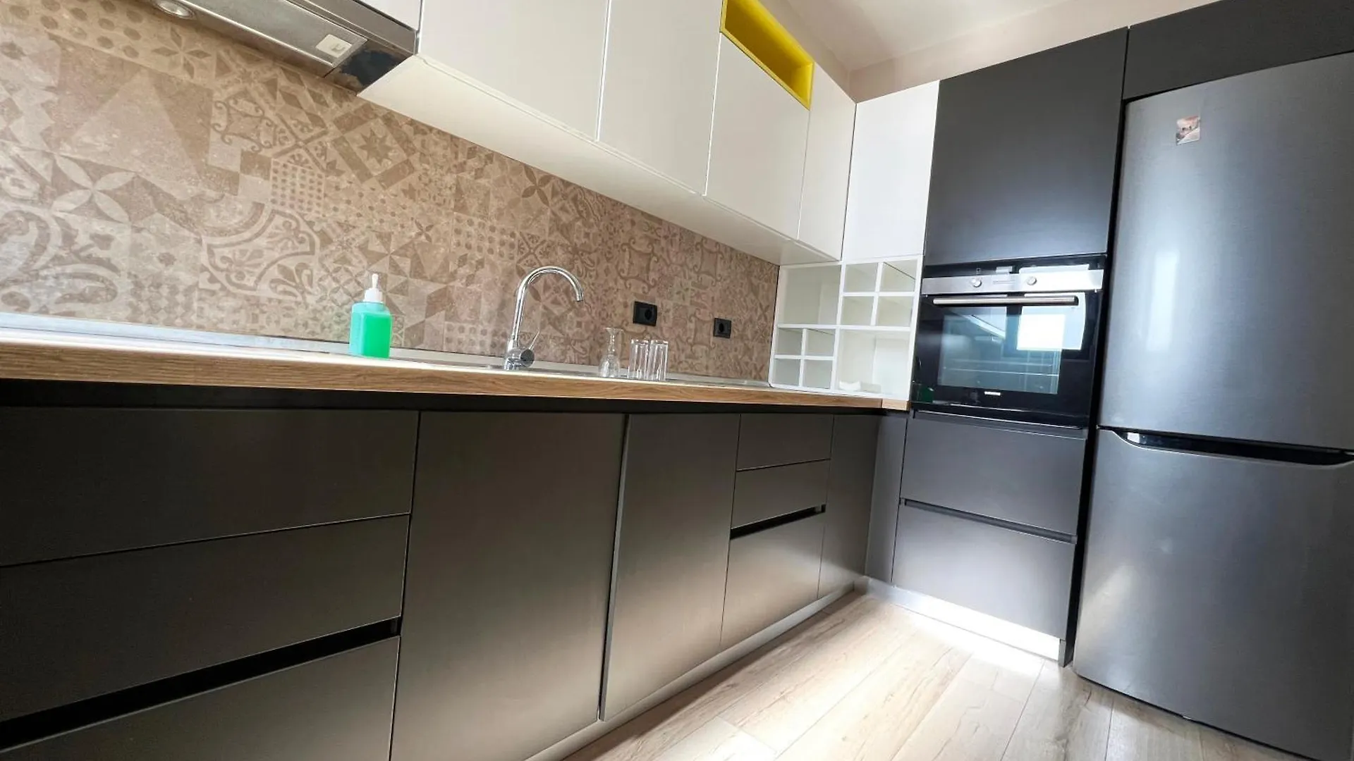 B2 Apartment Tirana