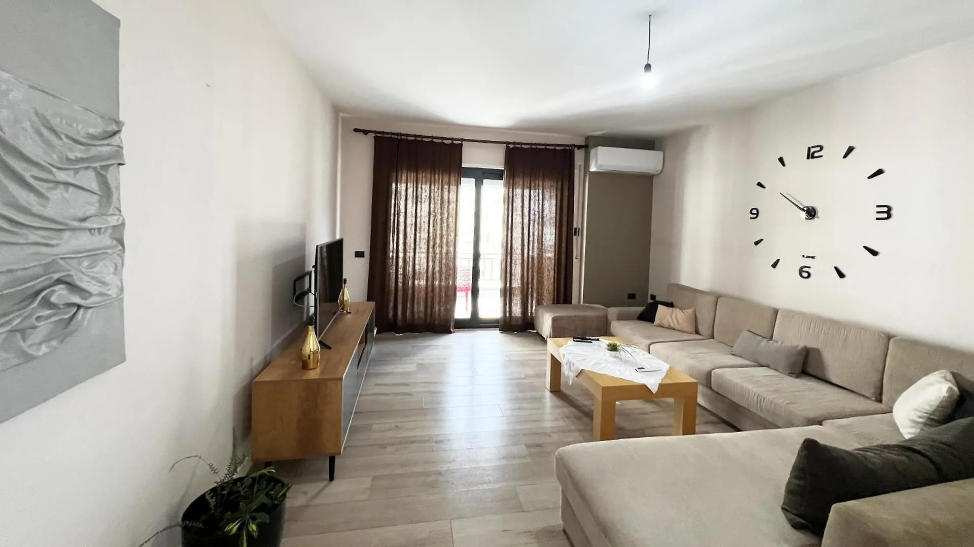 B2 Apartment Tirana Albania