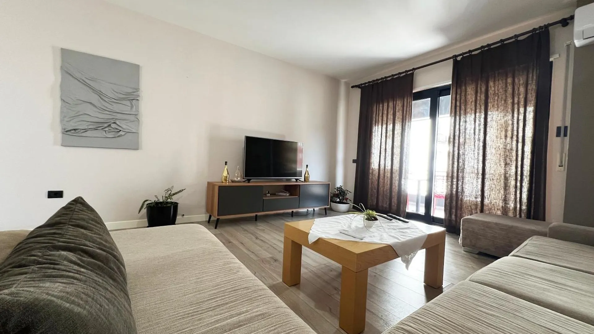 B2 Apartment Tirana